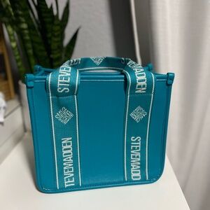 Steve Madden tote